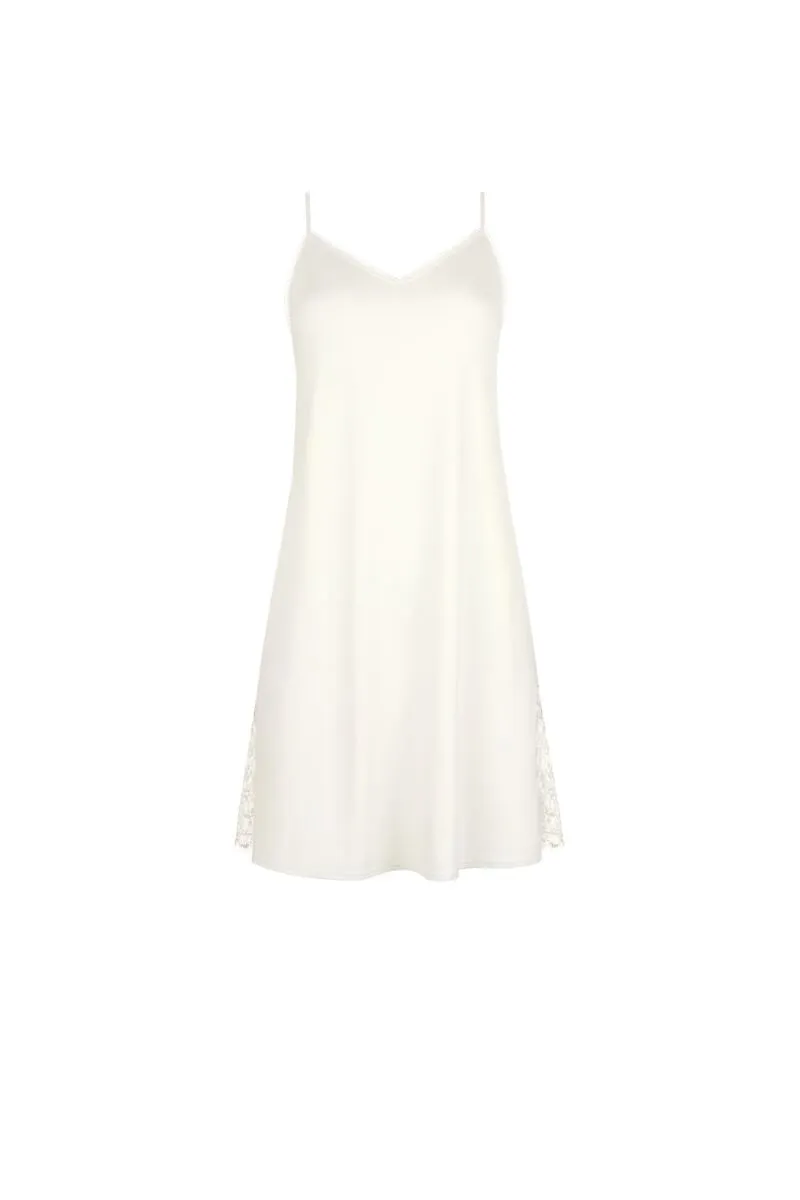 023410 DAYDREAM Nightdress with straps - Cream