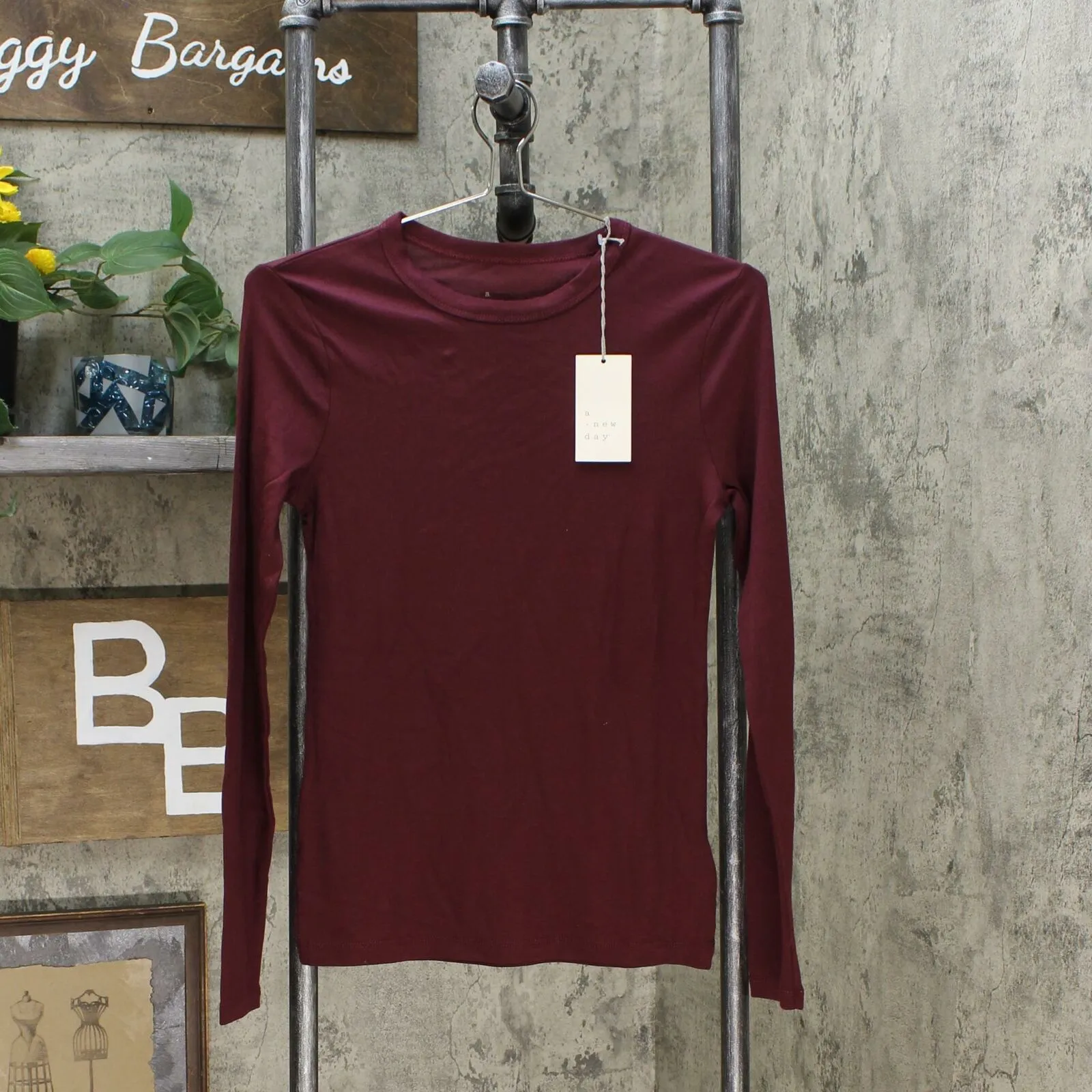 A New Day Women's Fitted Long Sleeve Crew Neck T-Shirt