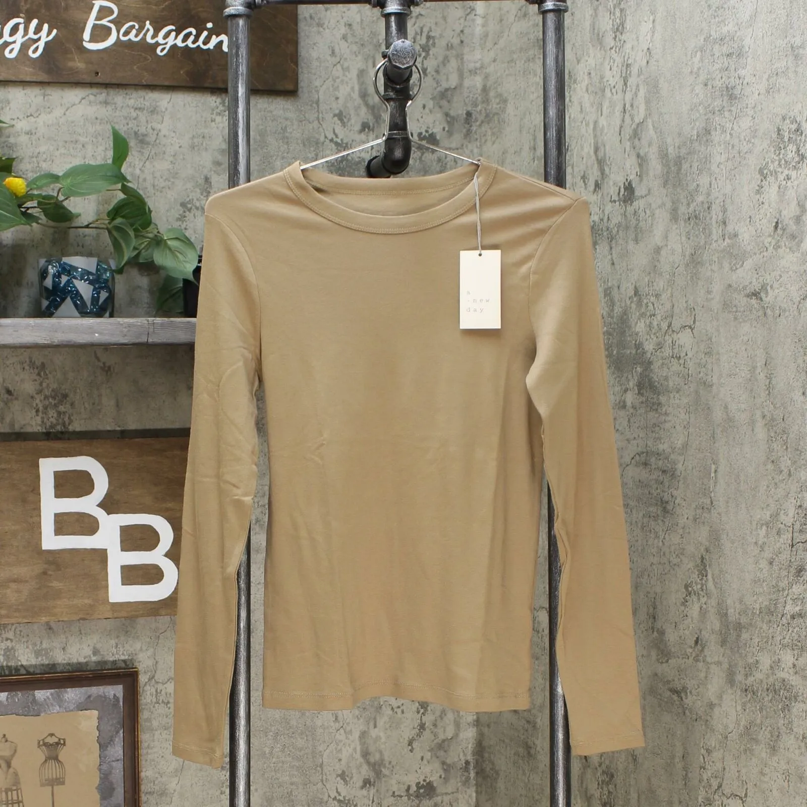 A New Day Women's Fitted Long Sleeve Crew Neck T-Shirt