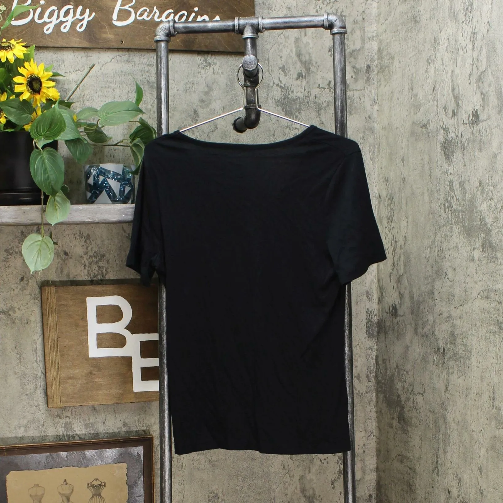 A New Day Women's Short Sleeve V-Neck Fitted T-Shirt