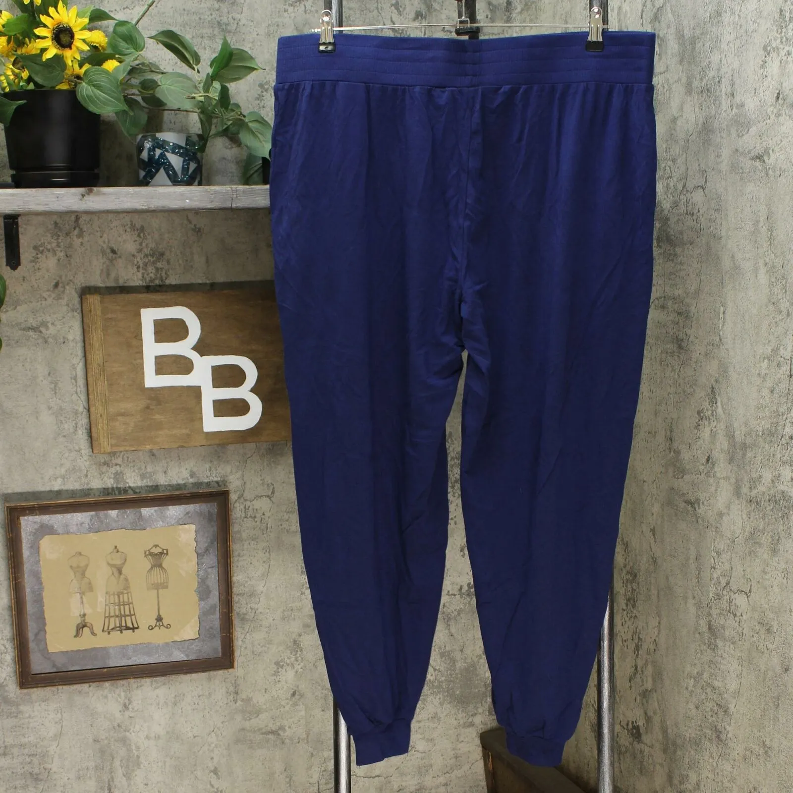 AnyBody Women's Tall Side Ribbed Cozy Knit Jogger Pants