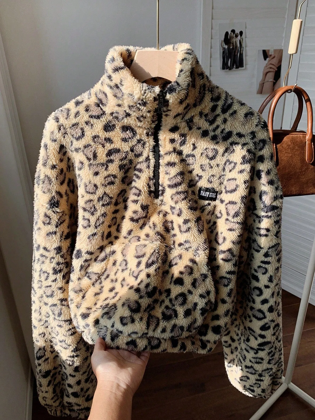 Comfortcana Leopard Faux Fur Women's Casual Letter Graphic Pullover Sweatshirt, Autumn/Winter