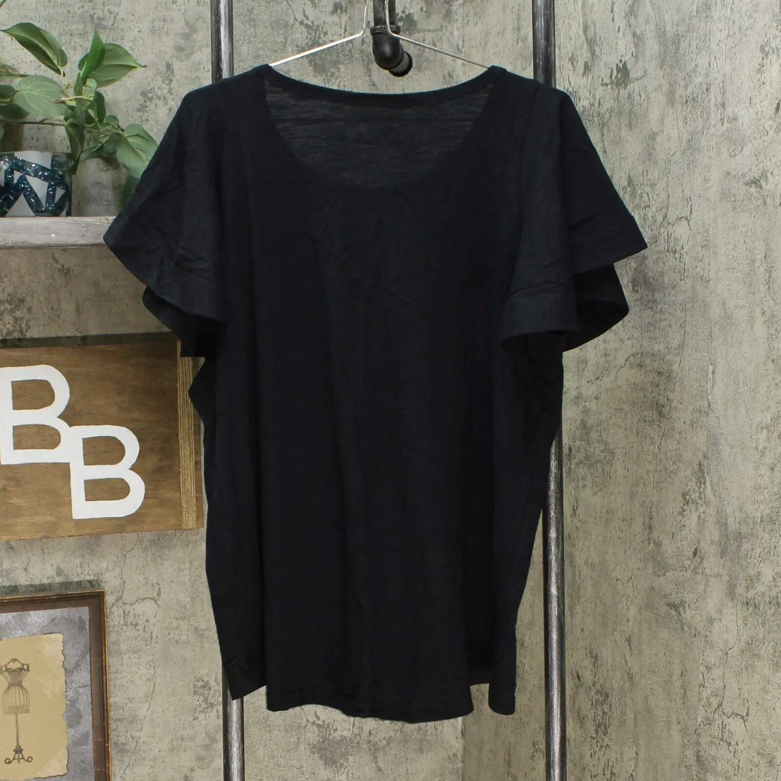 DG2 by Diane Gilman Women's Flutter Sleeve T-Shirt Black Plus 1X
