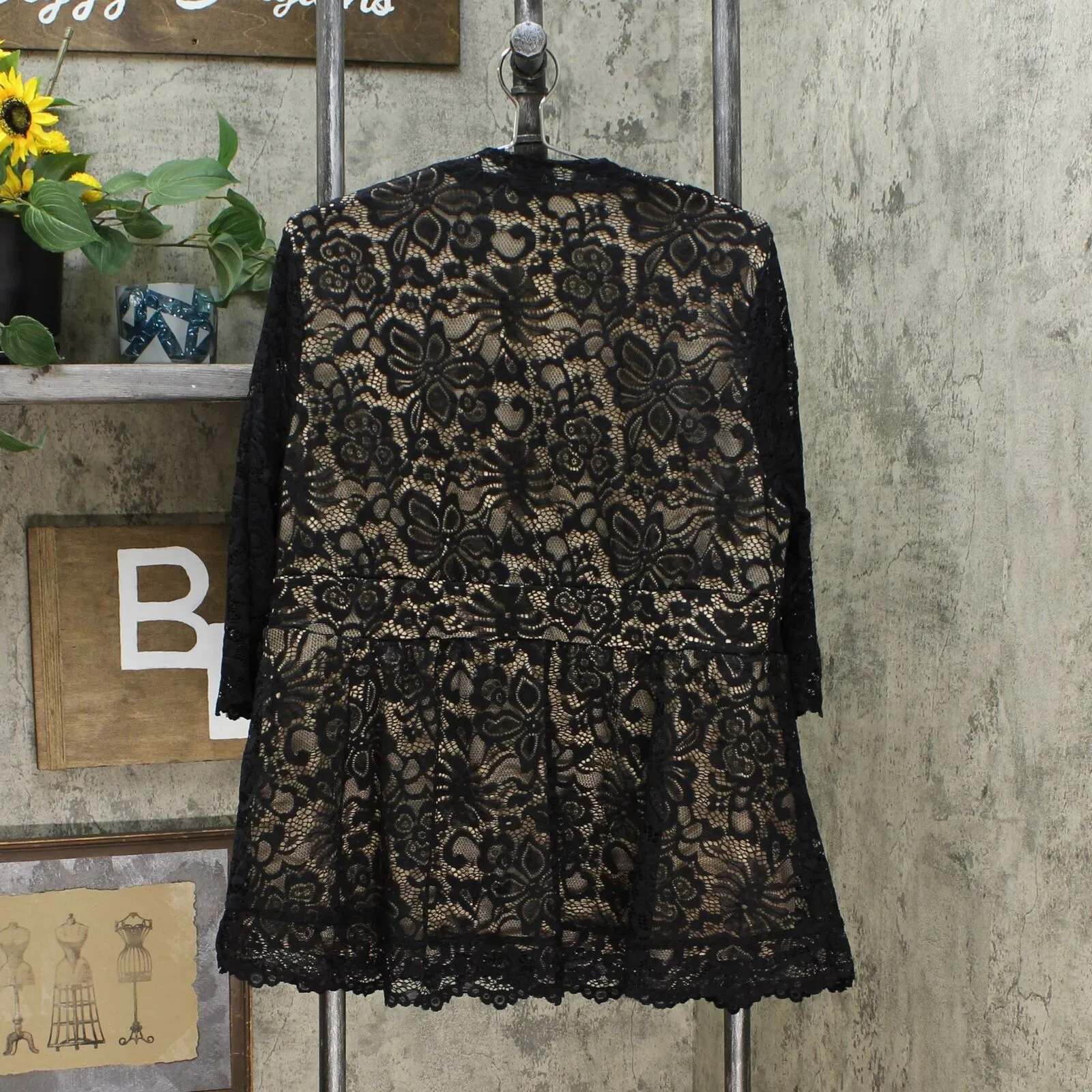 Kiyonna Women's Plus Size Linden Lace Blouse Shirt Top