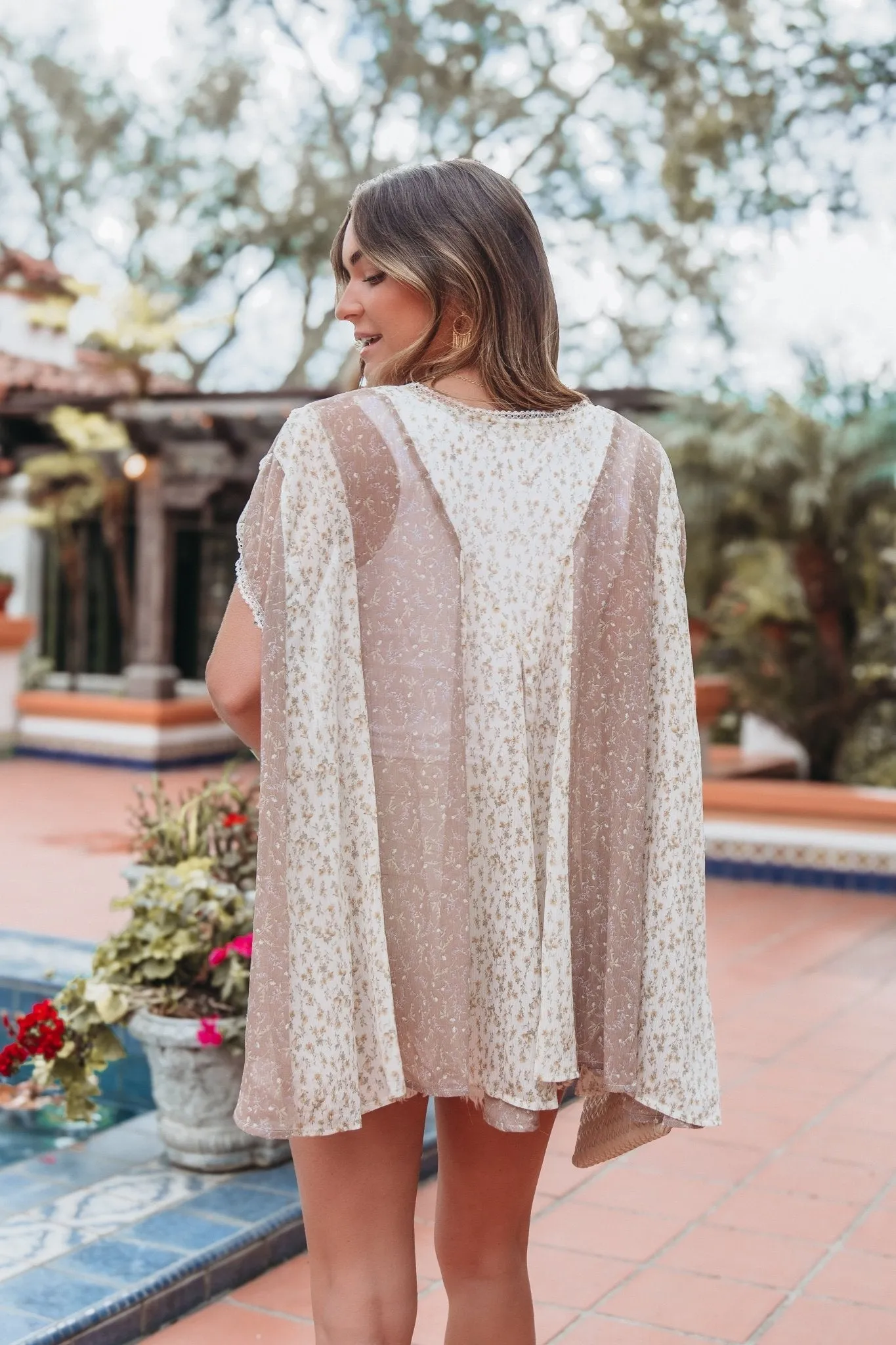 Lace Trim Floral Print Tunic