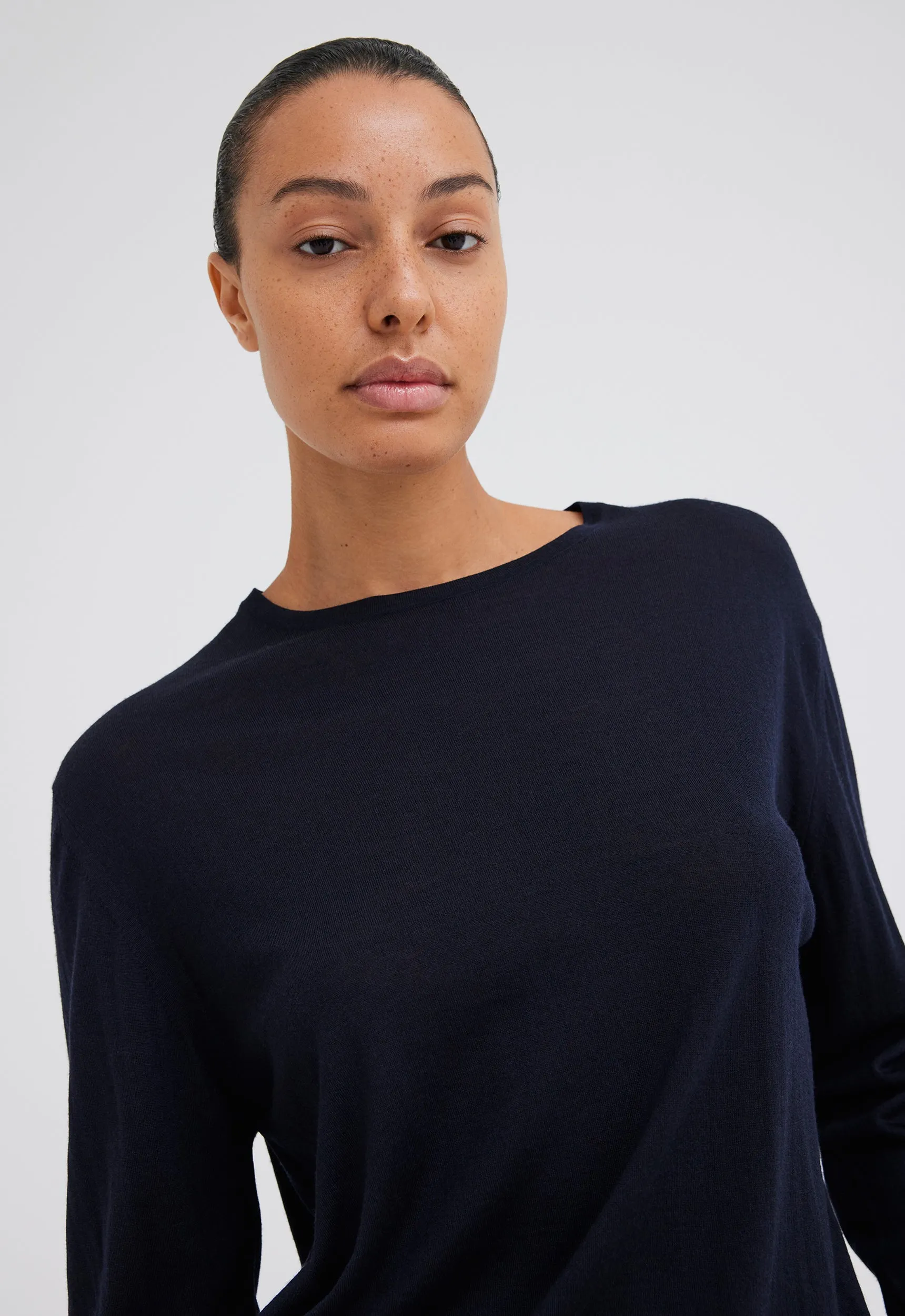 Layton Merino Wool Sweater - Darkest Navy