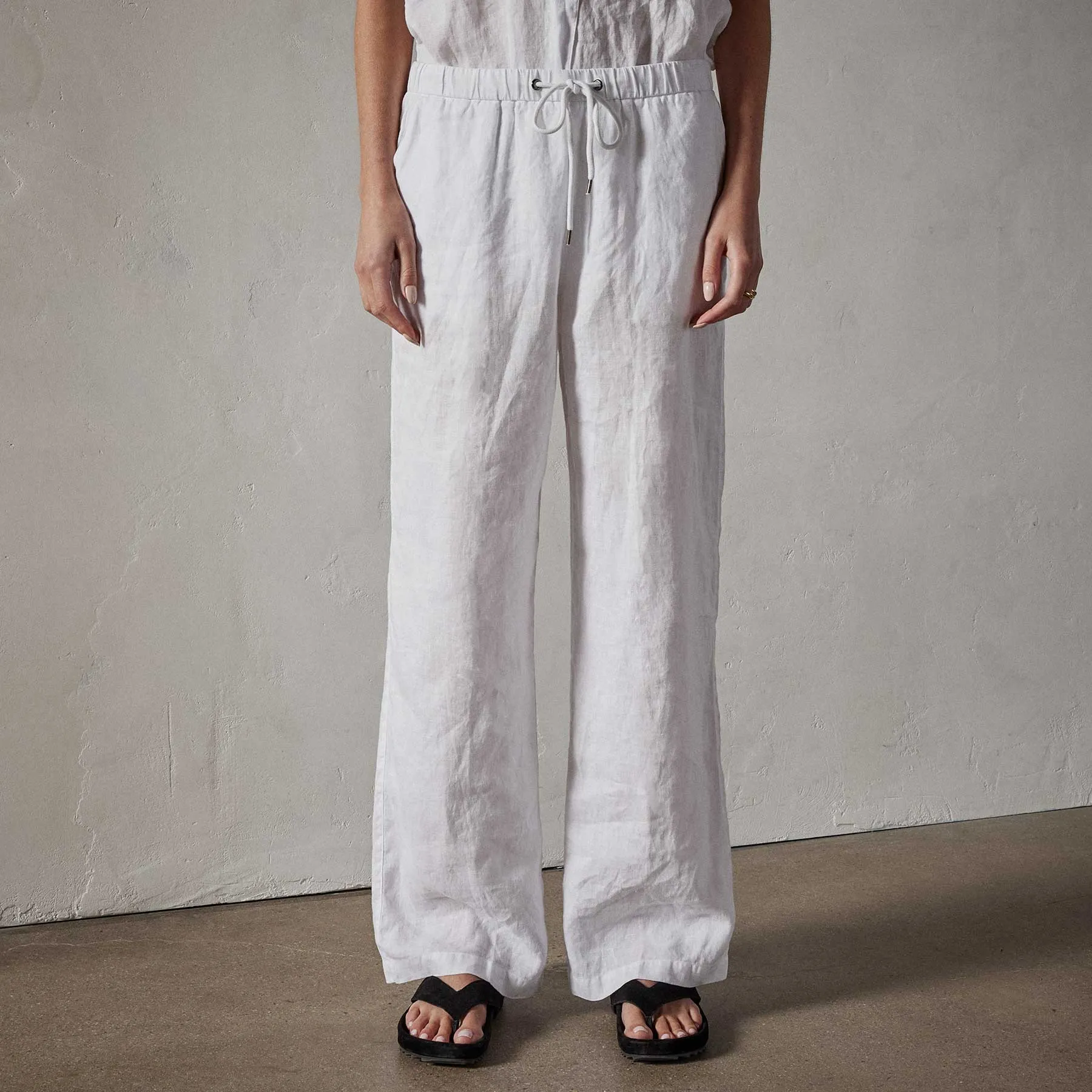 Lightweight Linen Pant - White
