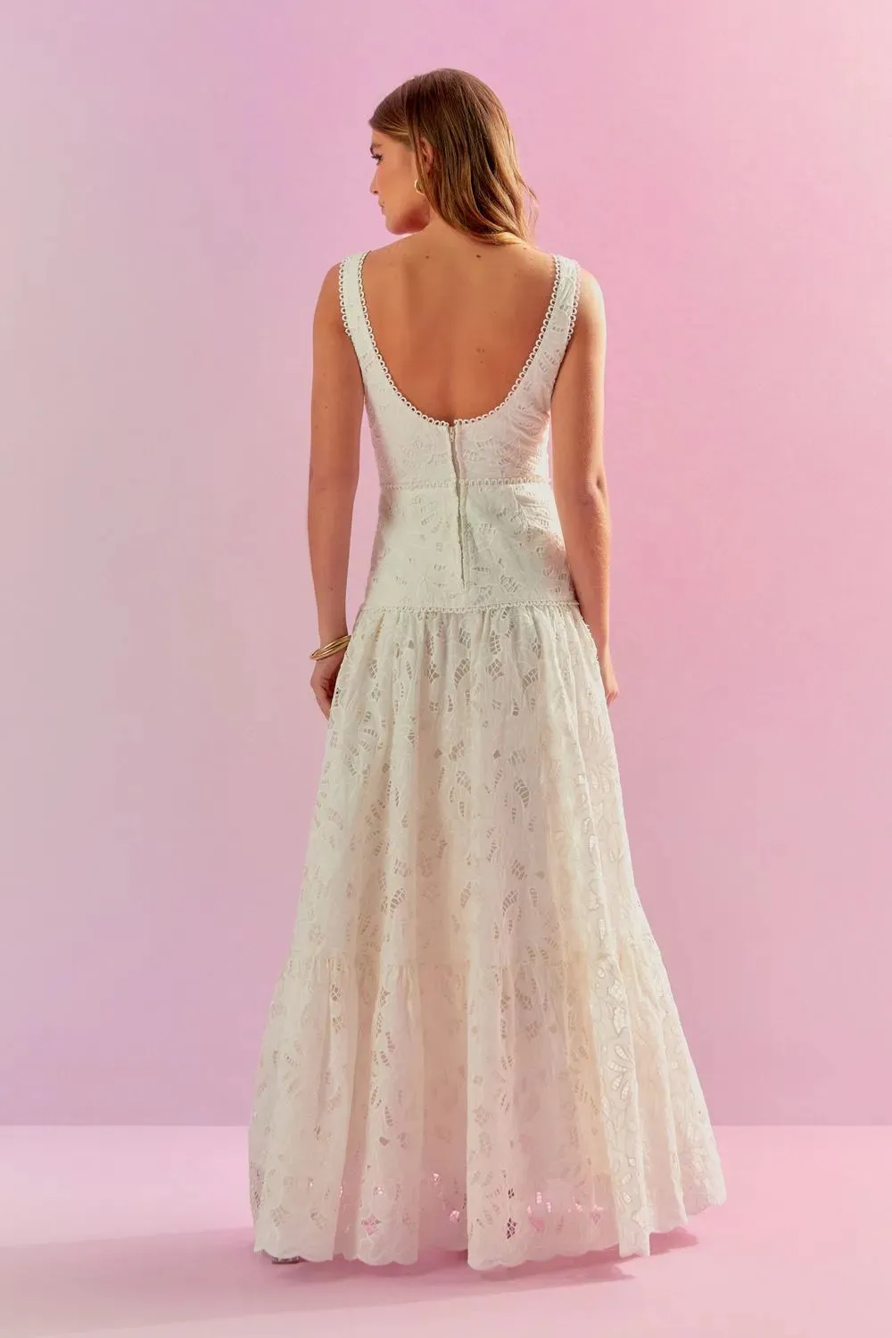 LONG LACE DRESS