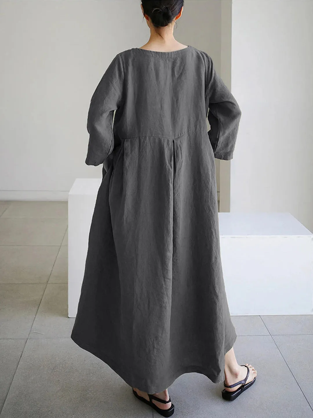 Loose Cotton and Linen Dress With Side Pockets