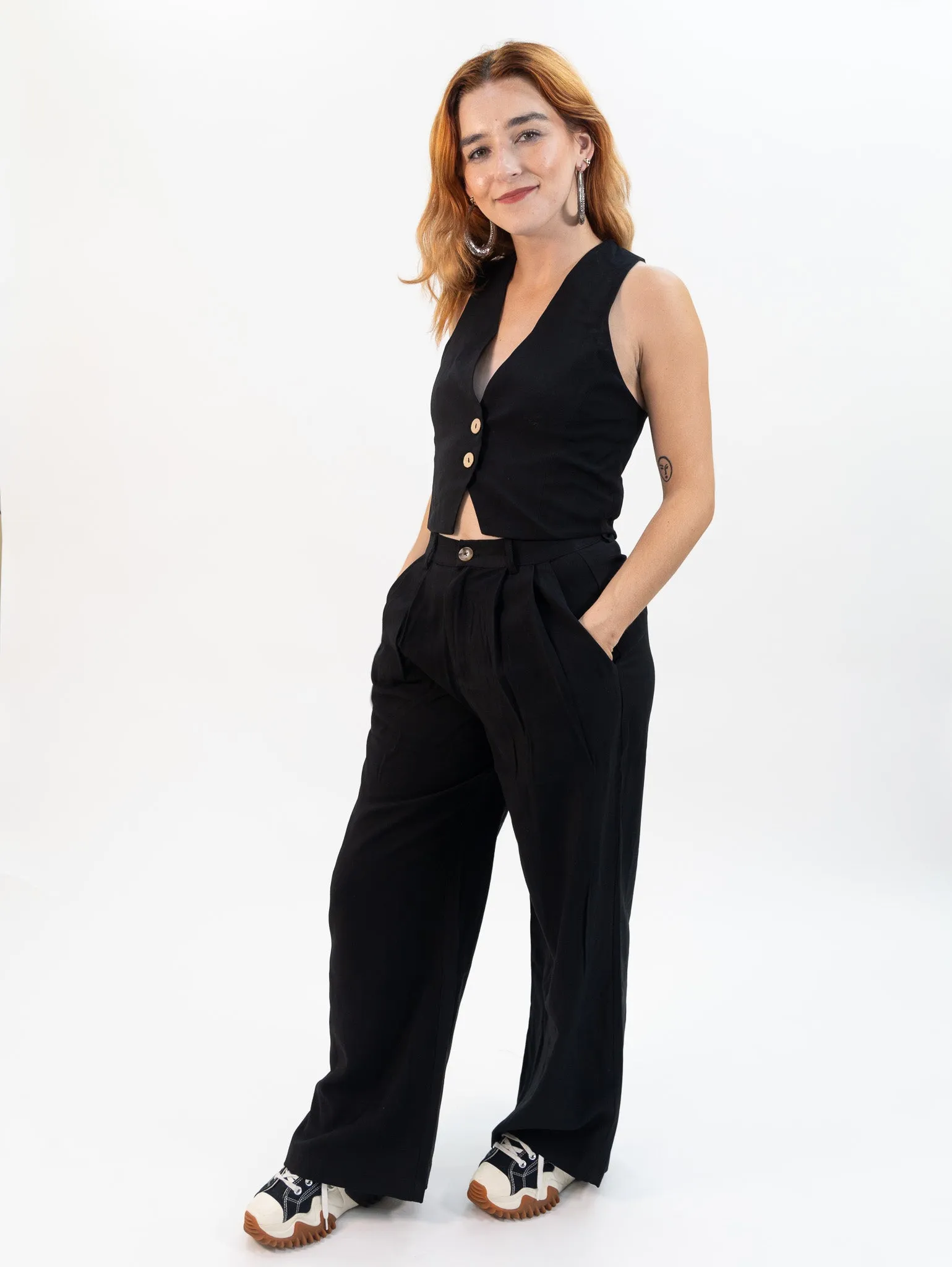 Miou Muse Highwaisted Wideleg Trousers - Black