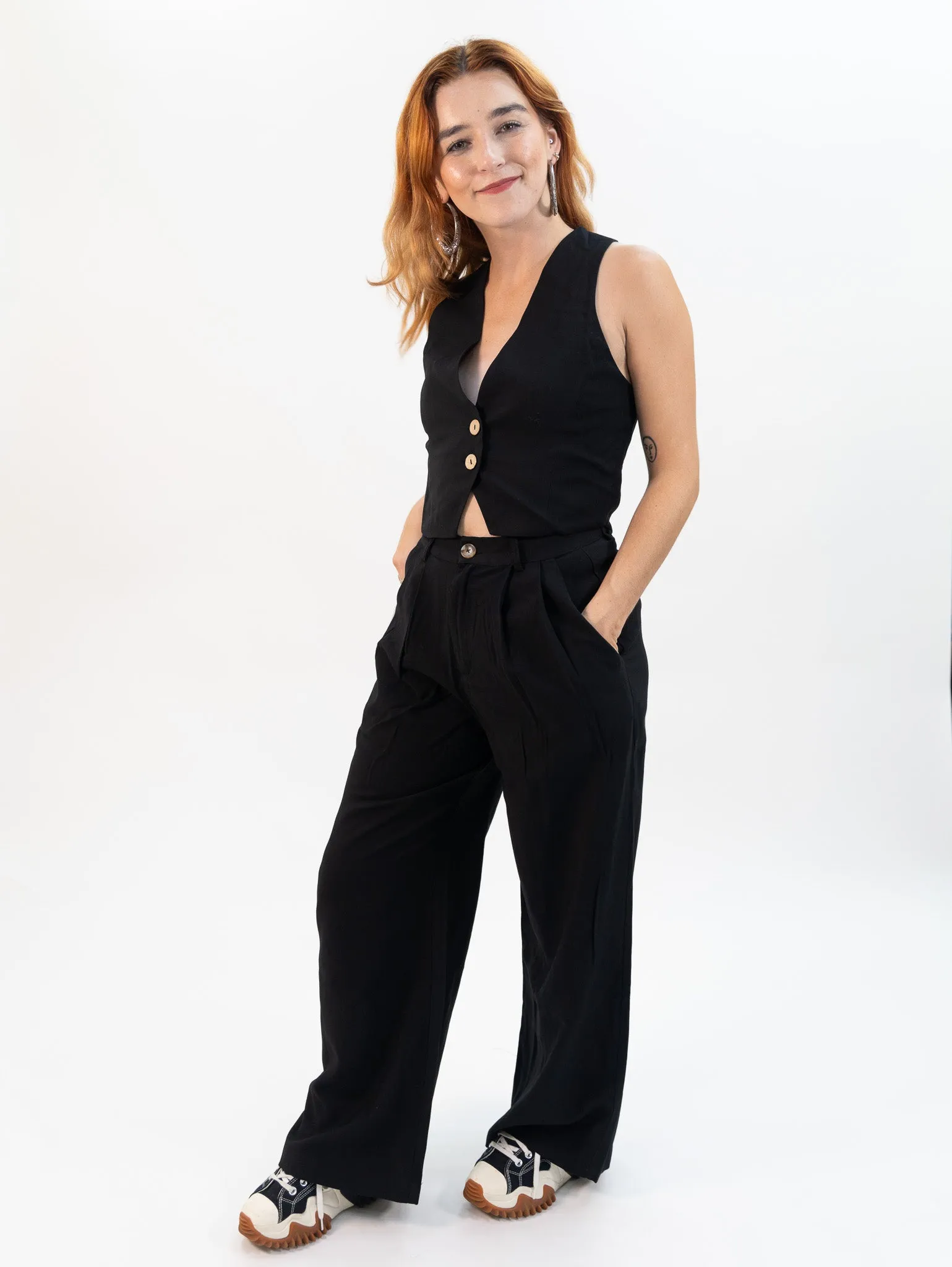 Miou Muse Highwaisted Wideleg Trousers - Black