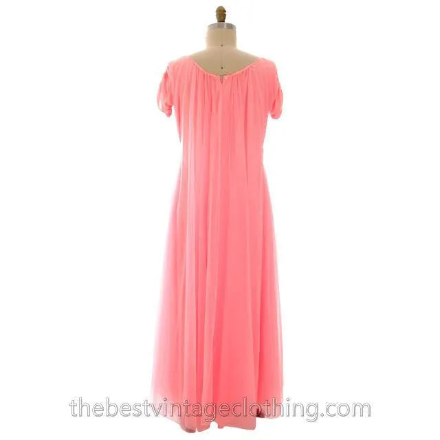 Vintage Lucie Ann Nylon Chiffon Nightgown/Lounger Coral Pink Short Sleeve M