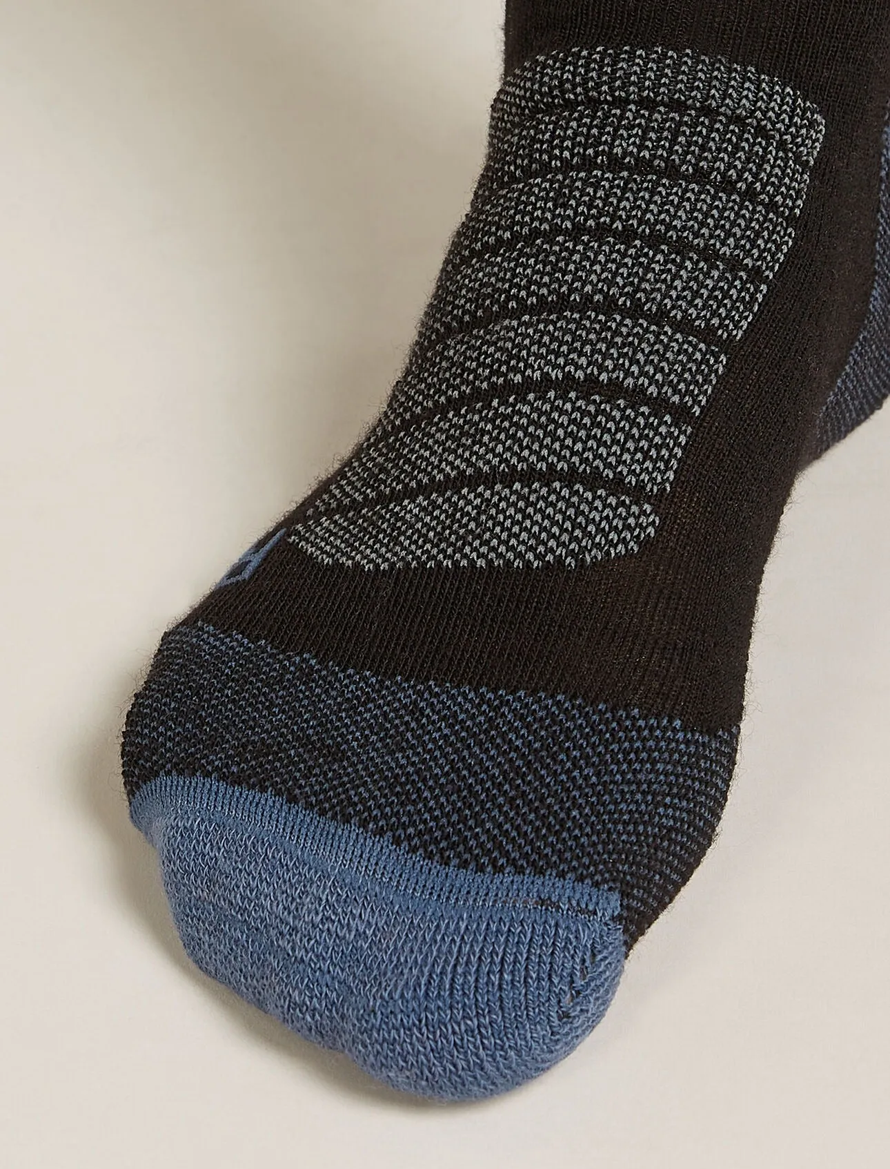 Women's Merino Ski  Medium Over the Calf Socks