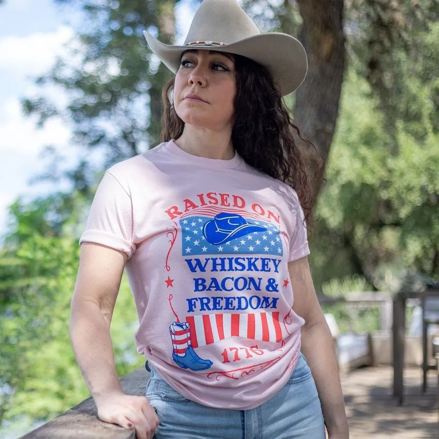 Women's Raised Right Boyfriend Fit T-Shirt - Light Pink