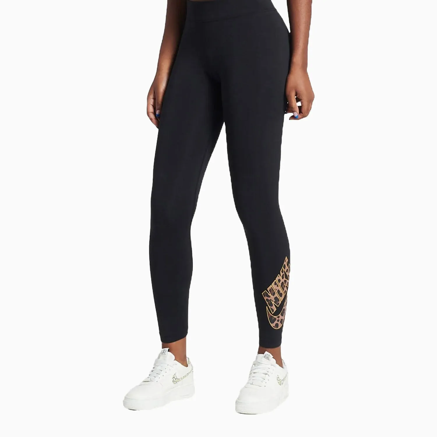 Women's Sportswear Outfit