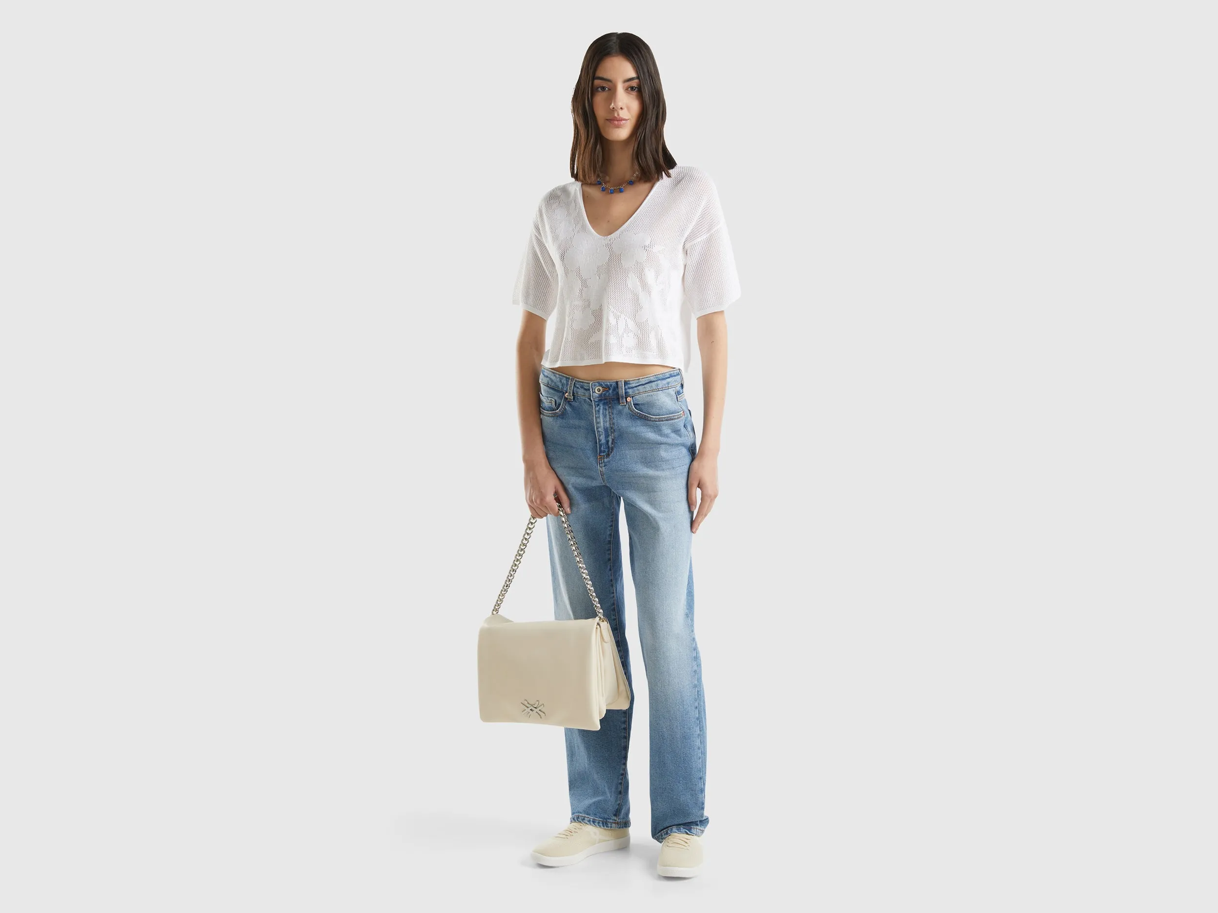 WoMen's White V-Neck Tricot Top